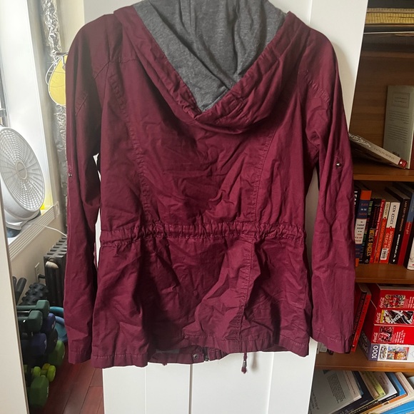 Maroon YMI Collection Utility jacket! - Picture 8 of 9